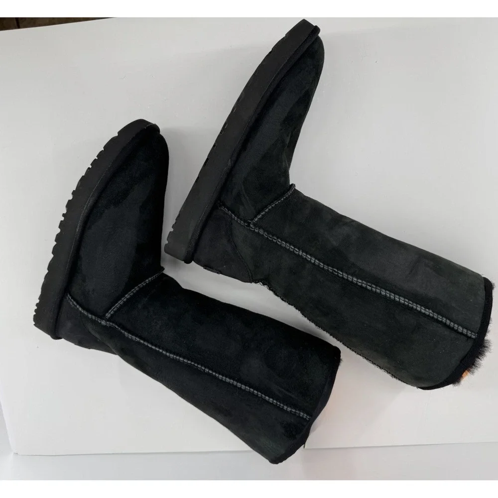 UGG Classic Tall Braid Black Sheepskin Boots Cozy Shearling Lined Winter Women 8